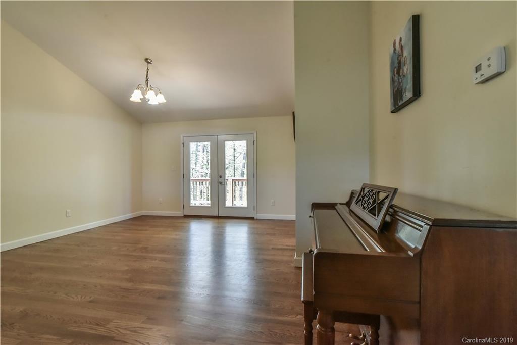 379 Jupiter Road Weaverville, NC 28787 - Photo 12 of 28 Gallery Image 12