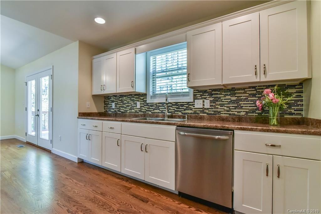 379 Jupiter Road Weaverville, NC 28787 - Photo 17 of 28 Gallery Image 17