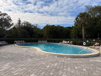 $139,900 | 104 Oakridge H, Unit H, Deerfield Beach, FL 33442