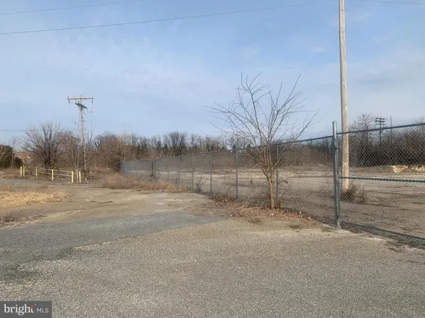 $2,300,000 | 273-275 North Queen Street, Shippensburg, PA 17257