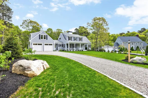 $1,695,000 | 100 Spy Glass Hill Road, Cummaquid, MA 02675