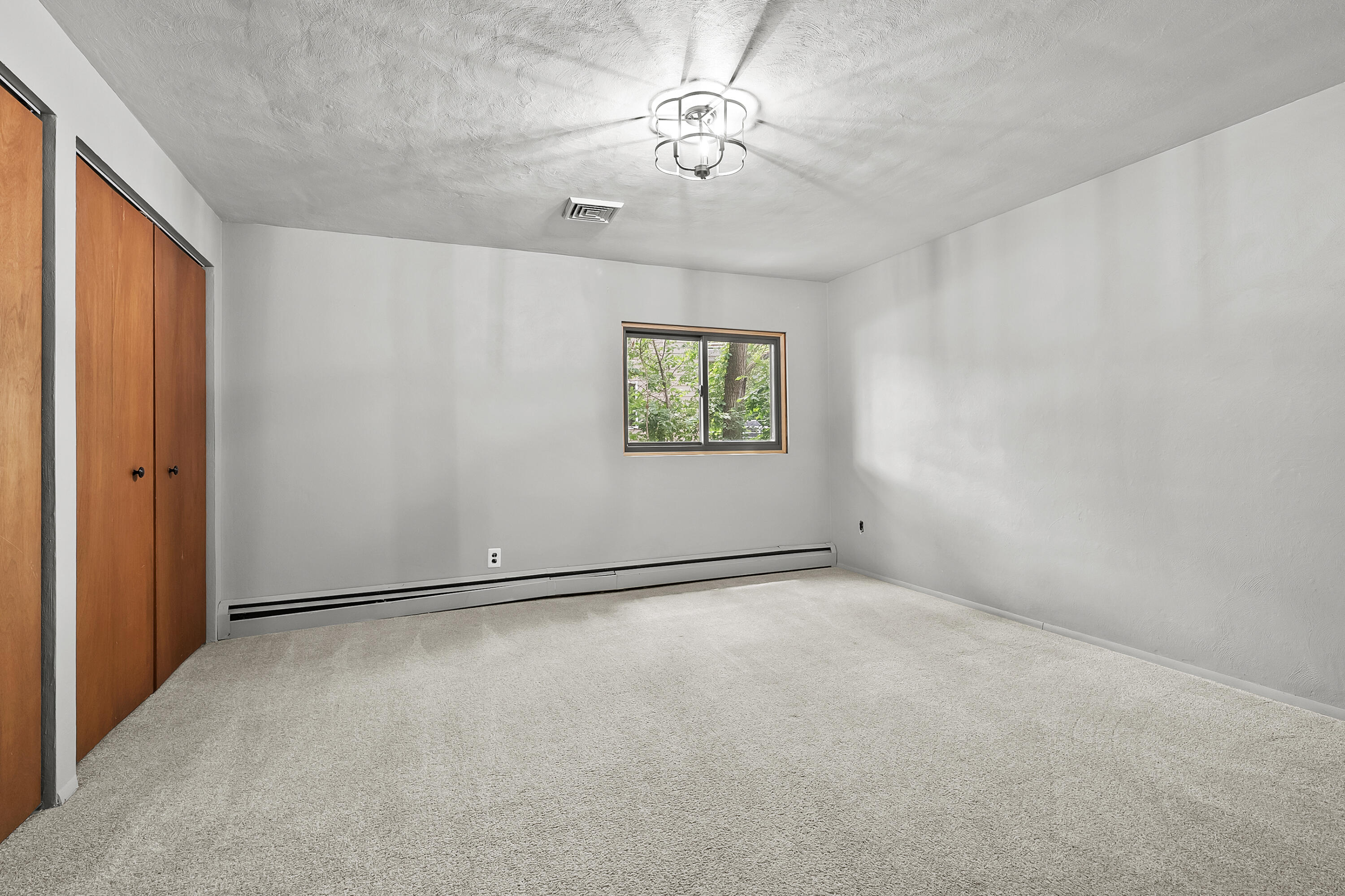 10902 Portage Road Portage, MI 49002 - Photo 16 of 60 Portage Rd 10902 Portage 49002-14