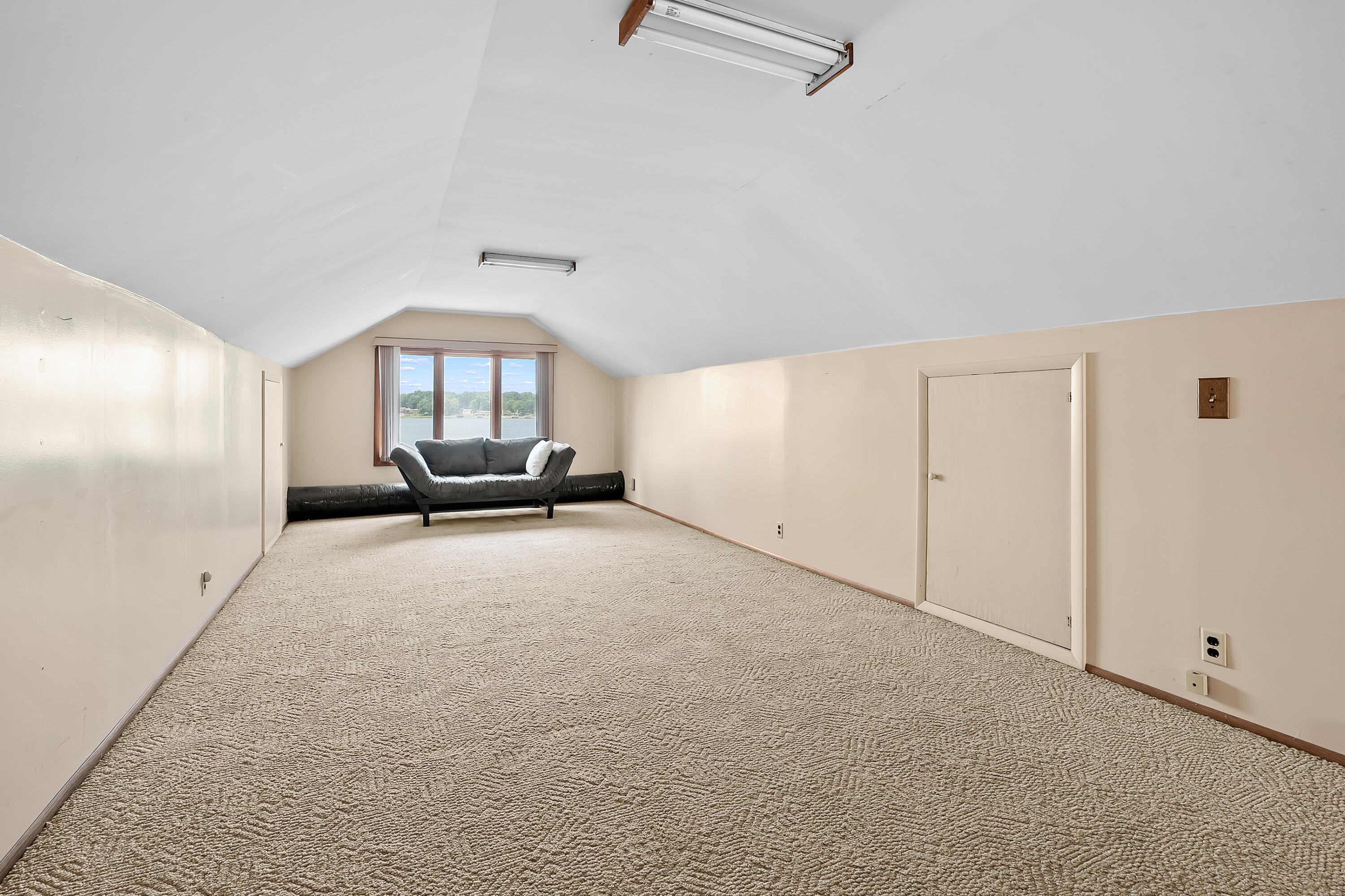 10902 Portage Road Portage, MI 49002 - Photo 21 of 60 Portage Rd 10902 Portage 49002-19