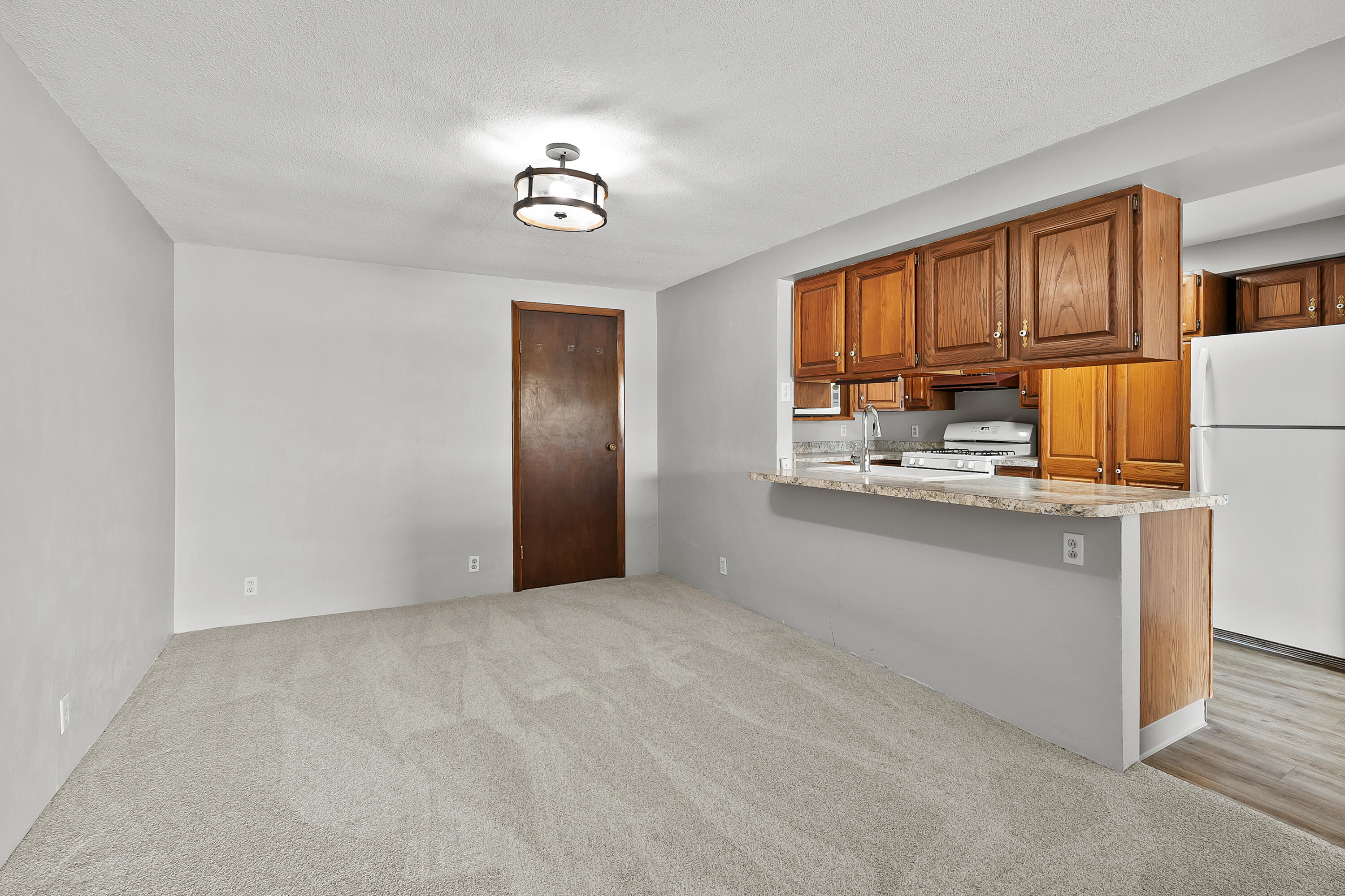 10902 Portage Road Portage, MI 49002 - Photo 30 of 60 Portage Rd 10902 Portage 49002-28