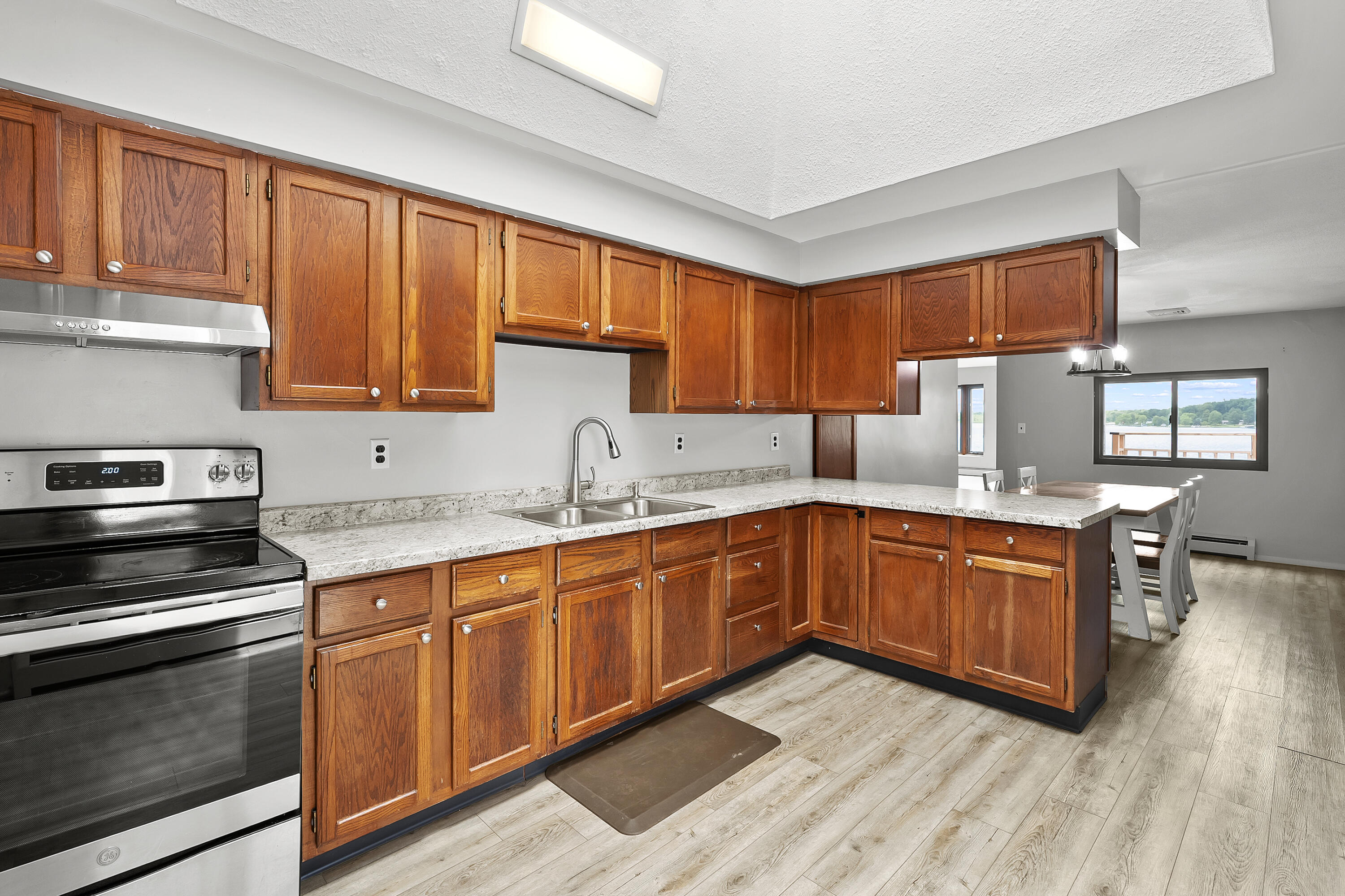 10902 Portage Road Portage, MI 49002 - Photo 6 of 60 Portage Rd 10902 Portage 49002-4