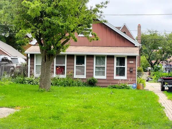 $68,900 | 2960 North 47th Street, Milwaukee, WI 53210