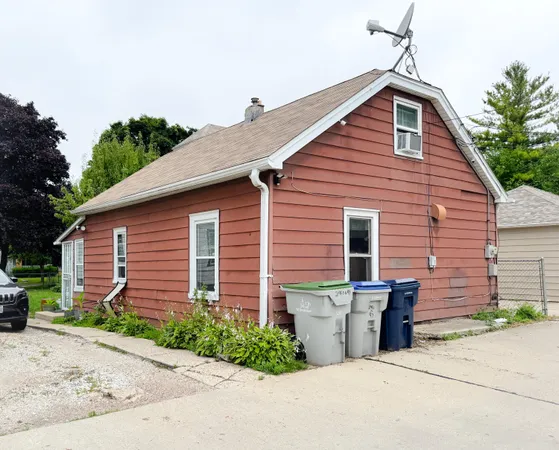 $68,900 | 2960 North 47th Street, Milwaukee, WI 53210