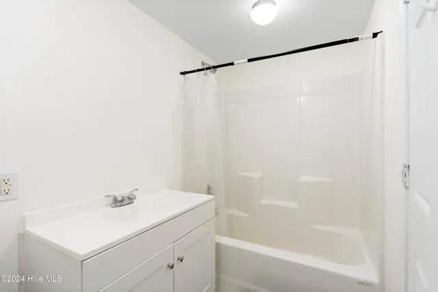 $350,000 | 159 Tillett Lane, Sneads Ferry, NC 28460