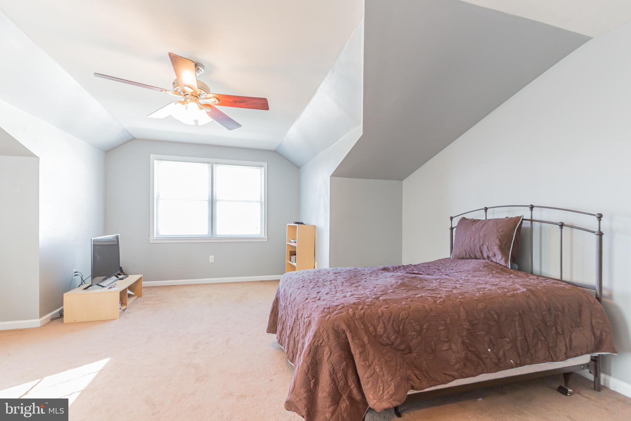 496 Harmon Road Philadelphia, PA 19128 - Photo 25 of 46 Gallery Image 25