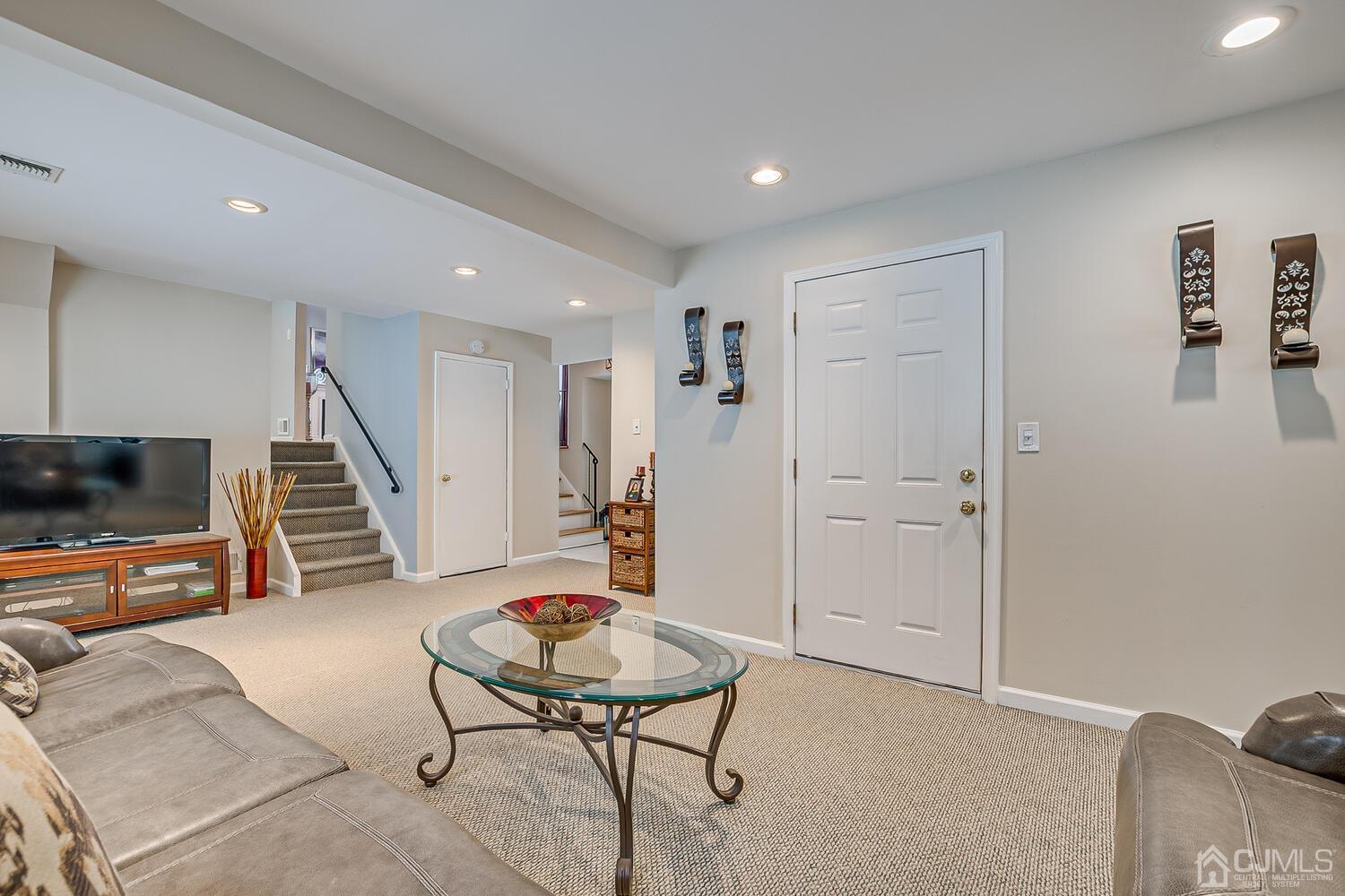 21 Albemarle Road East Brunswick, NJ 08816 - Photo 26 of 44 Gallery Image 26