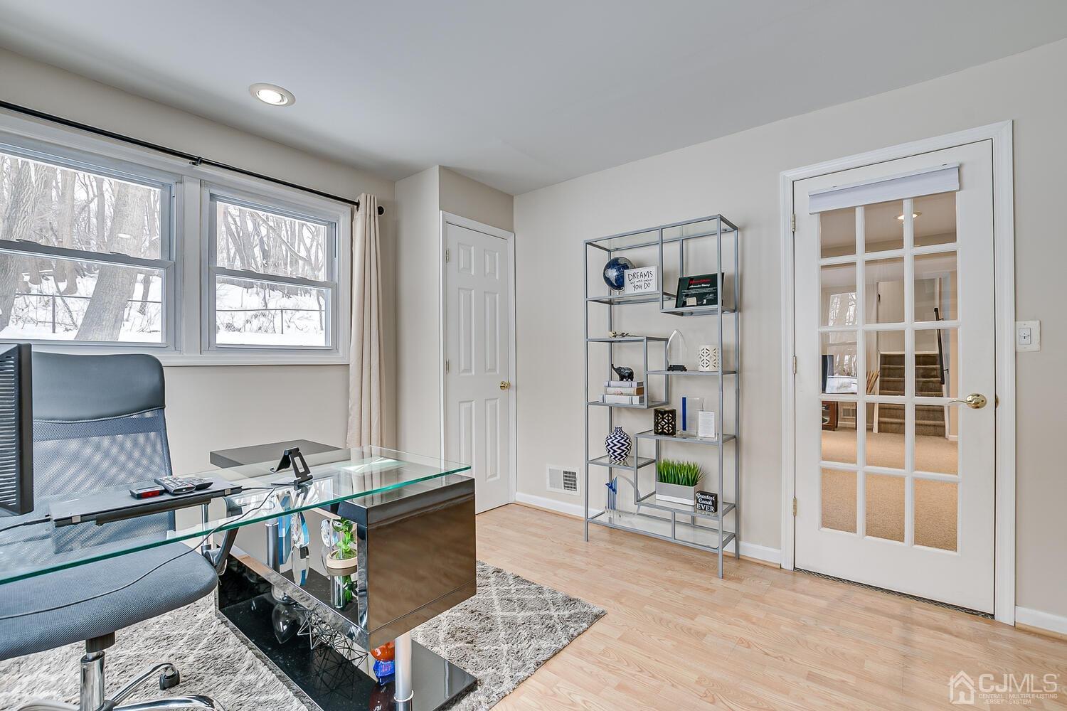 21 Albemarle Road East Brunswick, NJ 08816 - Photo 31 of 44 Gallery Image 31