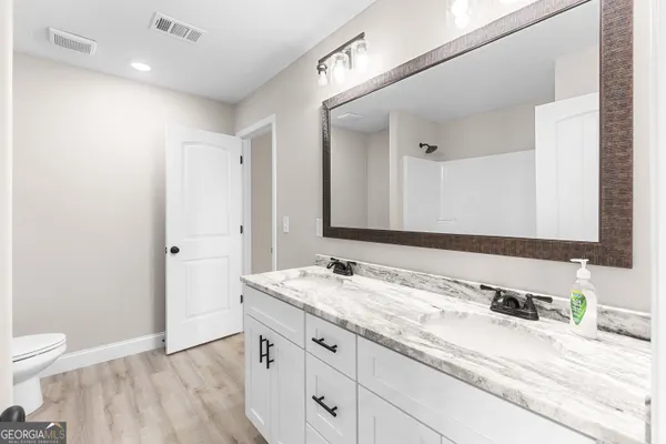 $247,312 | 238 Beau Claire Circle, Byron, GA 31008