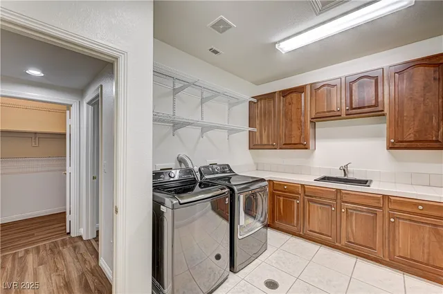 $9,995 | 3680 Belvedere Park Lane, Las Vegas, NV 89141