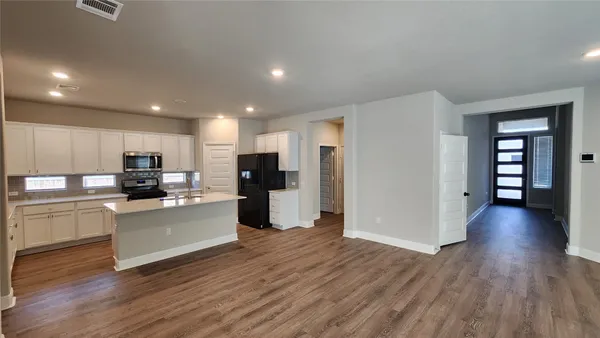 $2,395 | 18012 Santa Croce Drive, Pflugerville, TX 78660