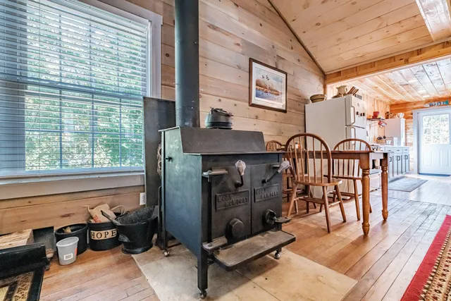 $259,000 | 15 Seaward Road, Turner, ME 04282