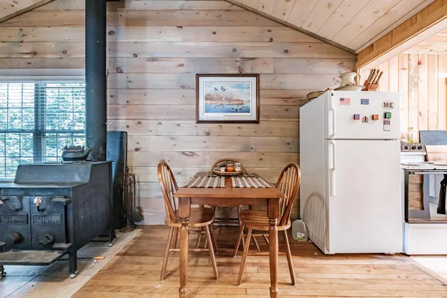 $259,000 | 15 Seaward Road, Turner, ME 04282