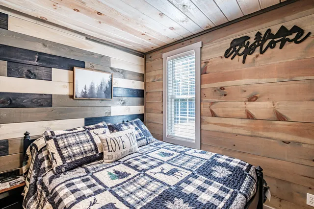 $259,000 | 15 Seaward Road, Turner, ME 04282