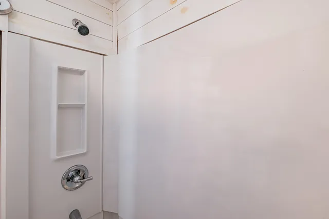 $259,000 | 15 Seaward Road, Turner, ME 04282