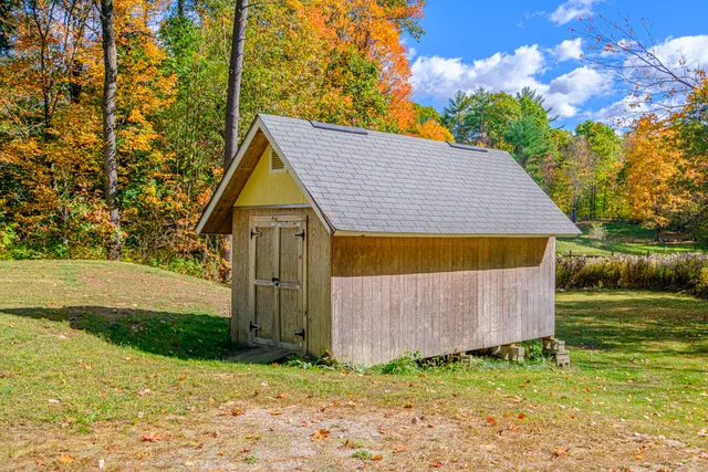 $259,000 | 15 Seaward Road, Turner, ME 04282