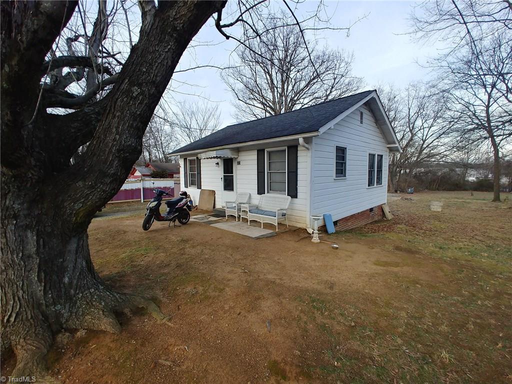 323 New Street High Point, NC 27260 - Photo 2 of 11 Gallery Image 2