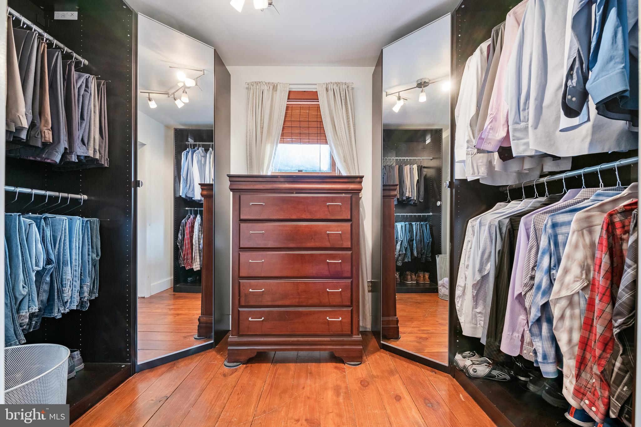 515 Country Club Road Coatesville, PA 19320 - Photo 23 of 29 Master Suite Walk-In Closet