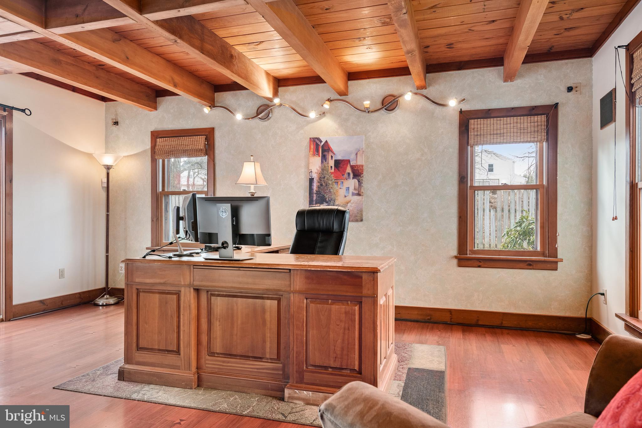 515 Country Club Road Coatesville, PA 19320 - Photo 8 of 29 Office/Game Room/Family Room