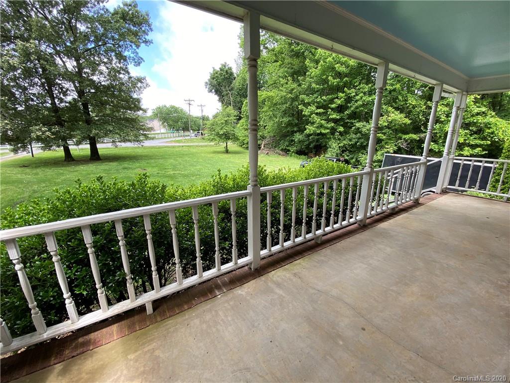 3301 Back Creek Church Road Charlotte, NC 28213 - Photo 5 of 30 a view of a two chairs in the deck