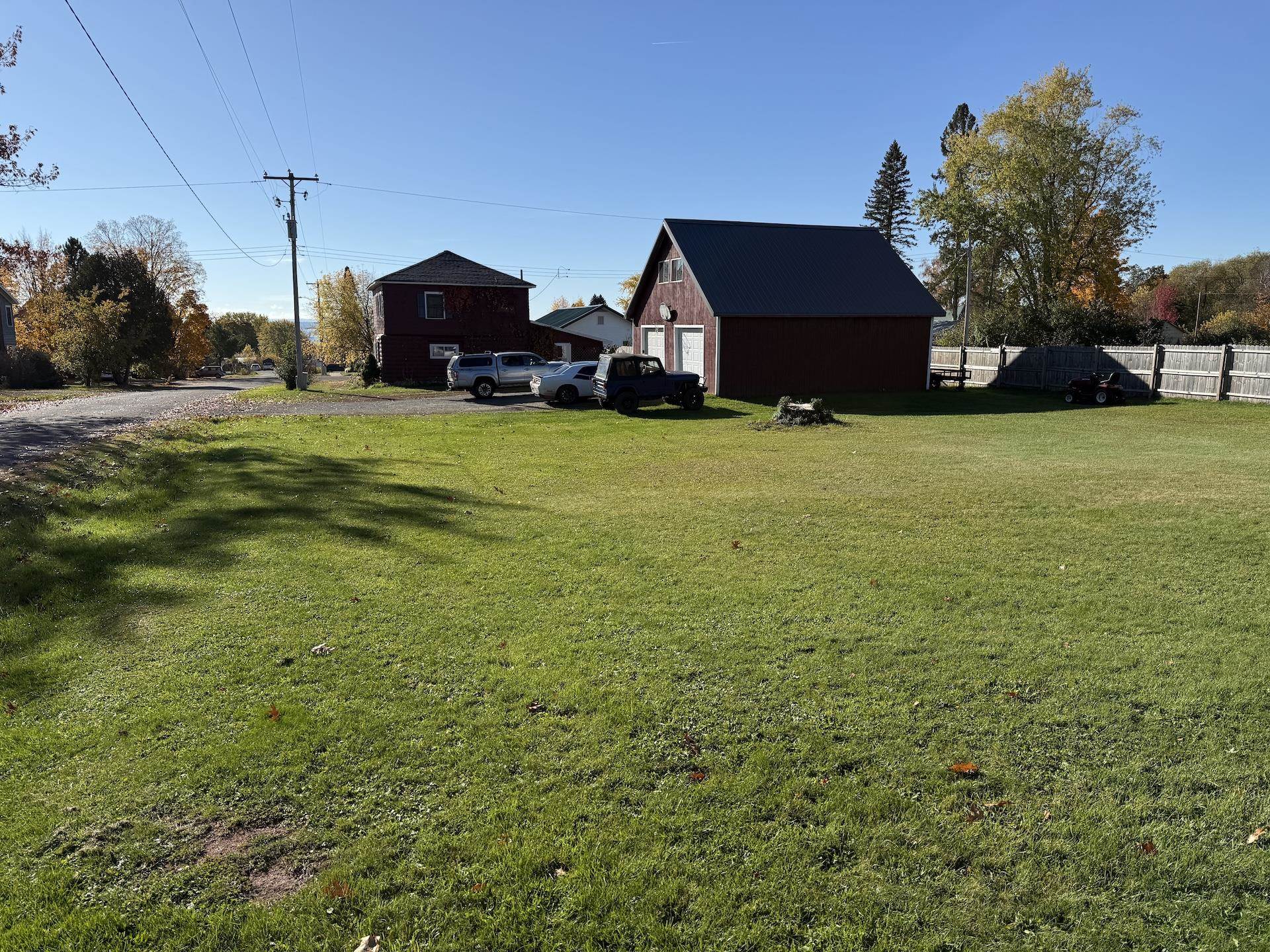 401 West 6th Street Washburn, WI 54891 - Photo 27 of 33