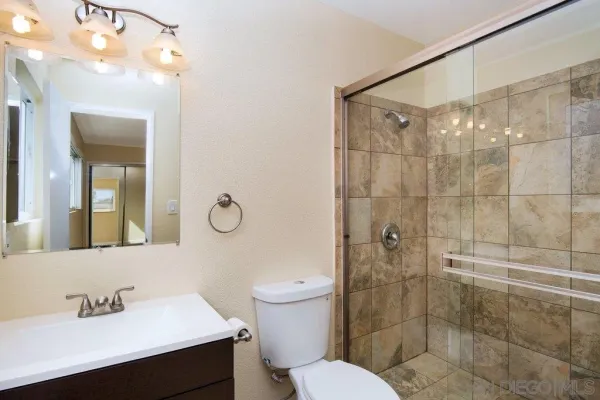 $2,450 | 4450 Wilson Avenue, Unit 11, San Diego, CA 92116