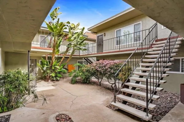 $2,450 | 4450 Wilson Avenue, Unit 11, San Diego, CA 92116