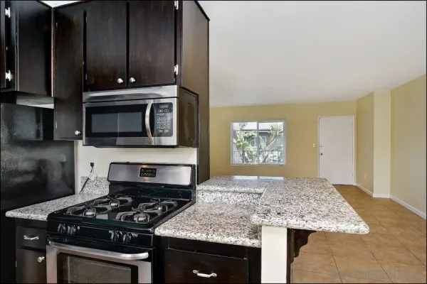 $2,450 | 4450 Wilson Avenue, Unit 11, San Diego, CA 92116
