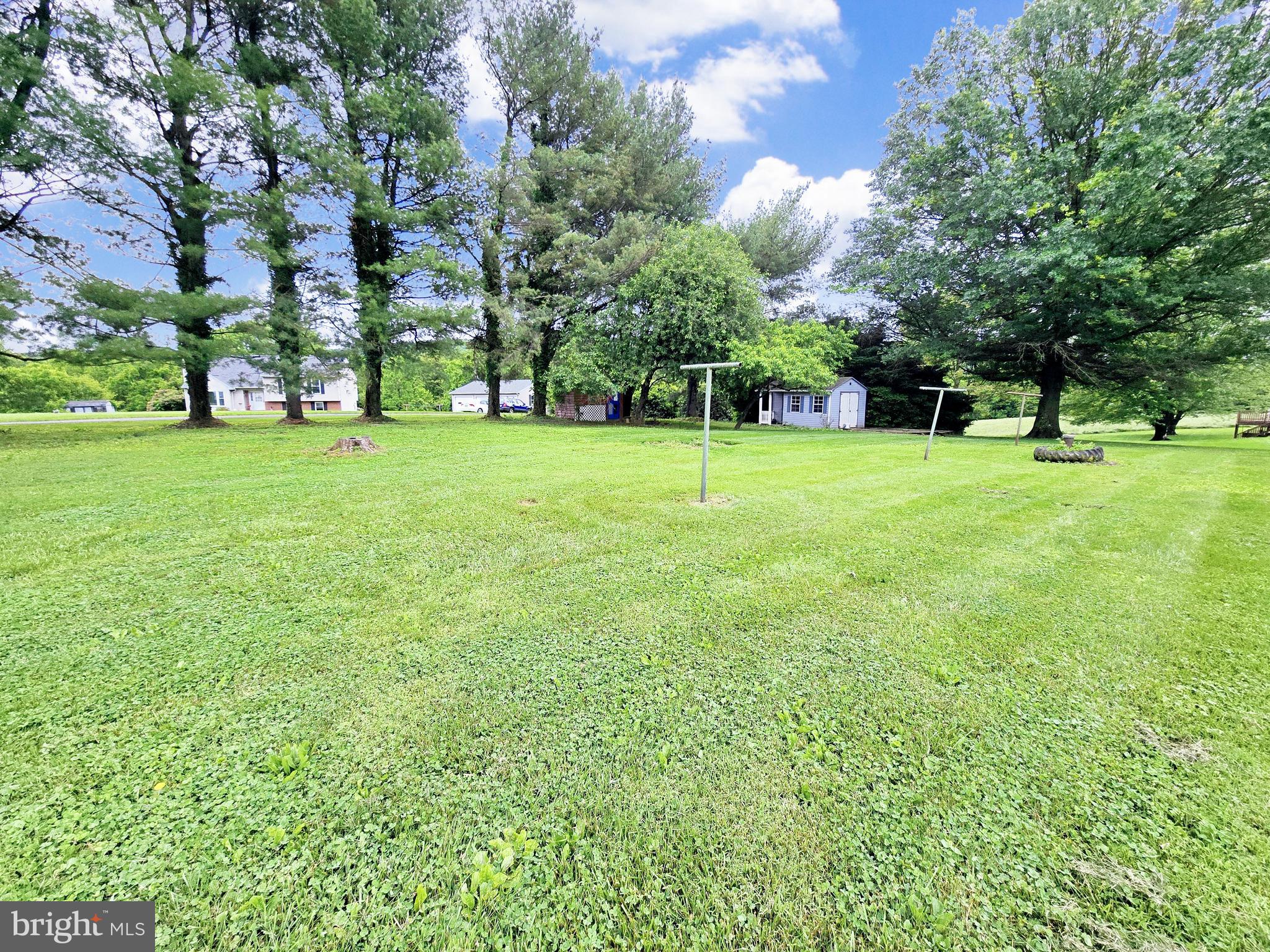 3390 Point Of Rocks Road Jefferson, MD 21755 - Photo 6 of 15