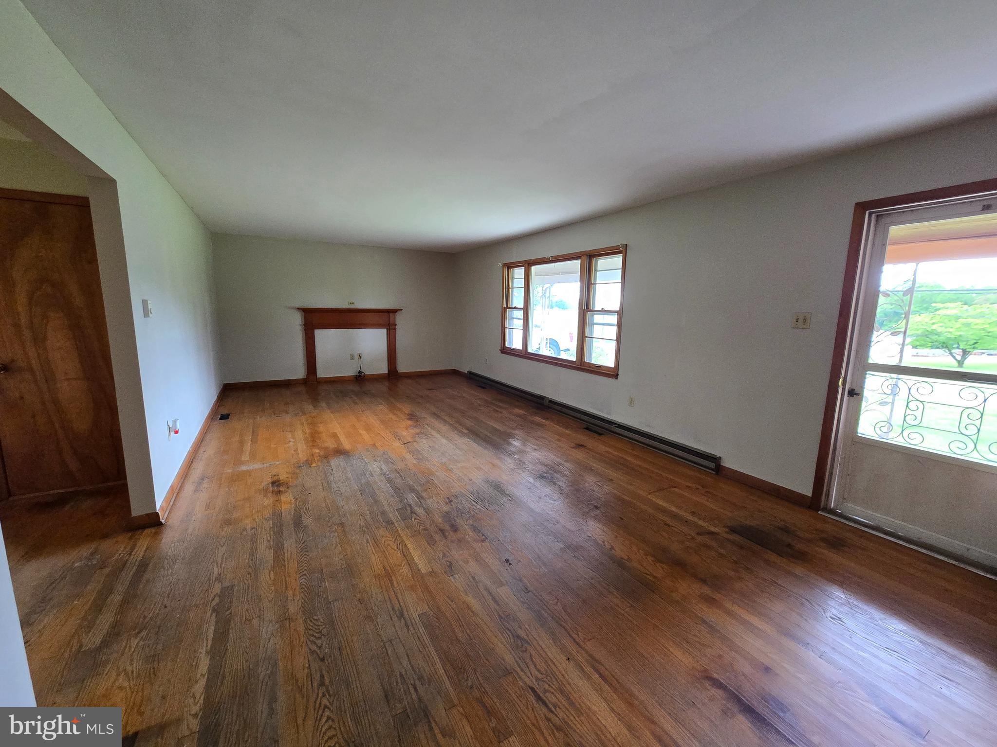 3390 Point Of Rocks Road Jefferson, MD 21755 - Photo 10 of 15