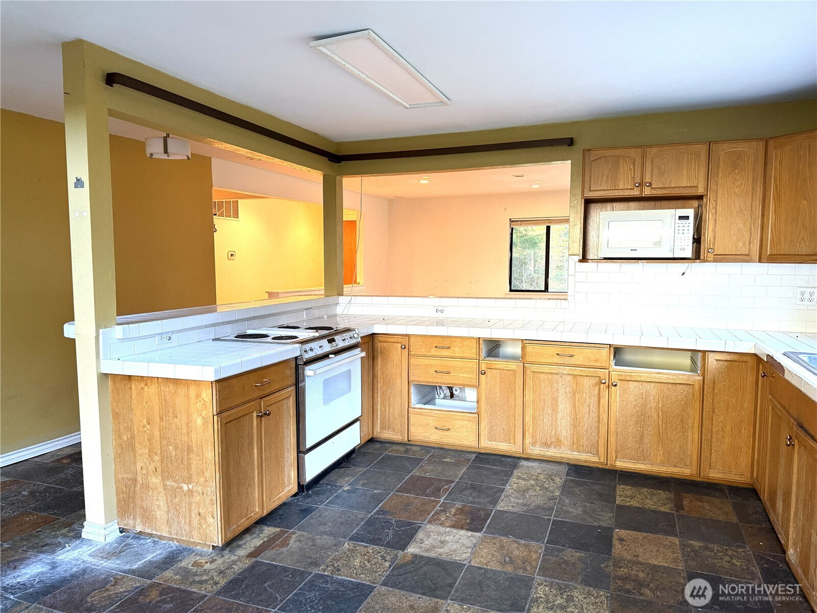 2070 West Cloquallum Road Shelton, WA 98584 - Photo 8 of 17