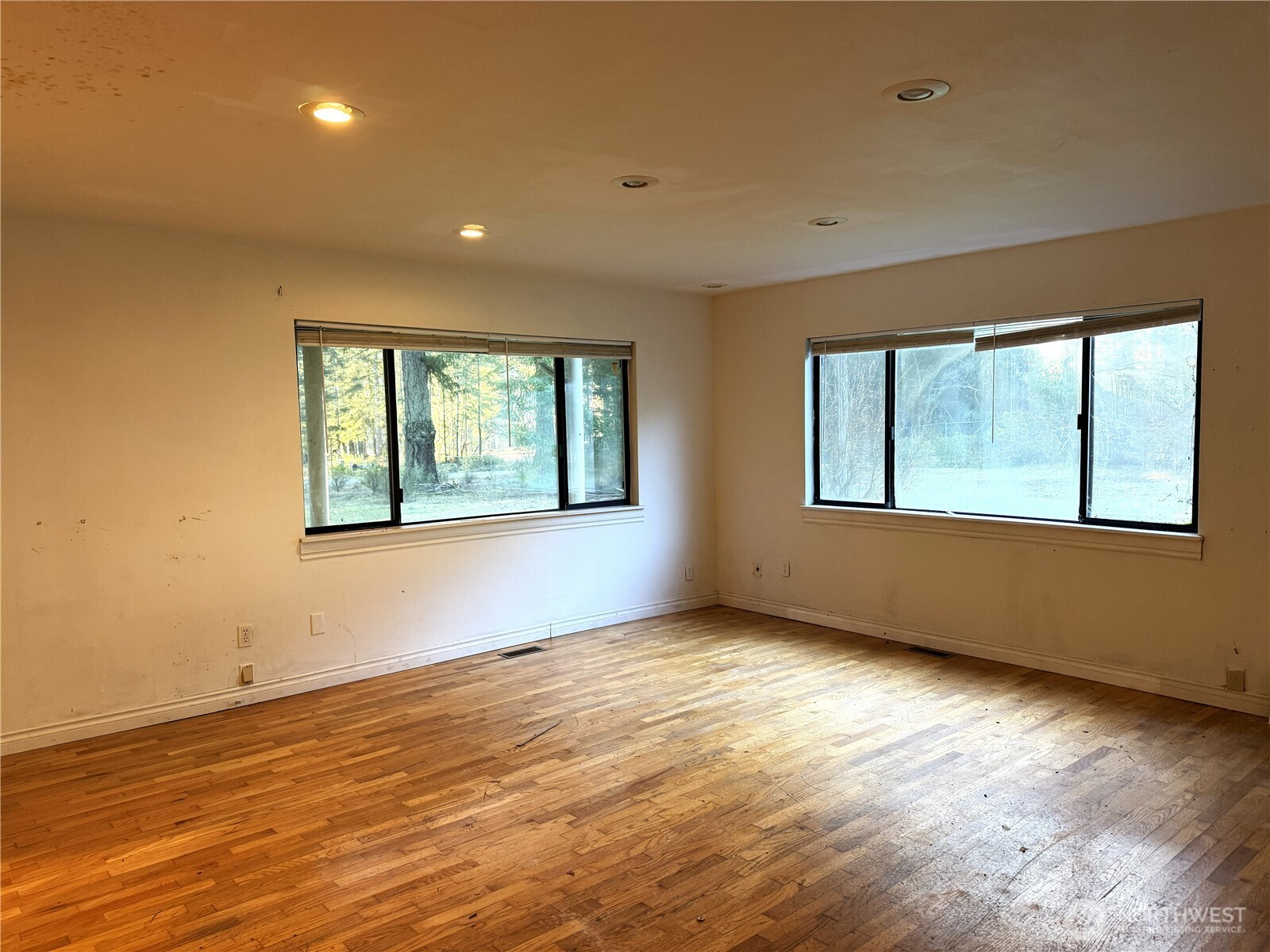 2070 West Cloquallum Road Shelton, WA 98584 - Photo 10 of 17