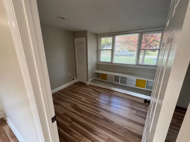 $375,000 | 2941 Westridge Drive, Woodridge, IL 60517