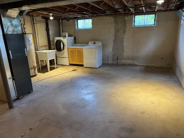 $375,000 | 2941 Westridge Drive, Woodridge, IL 60517