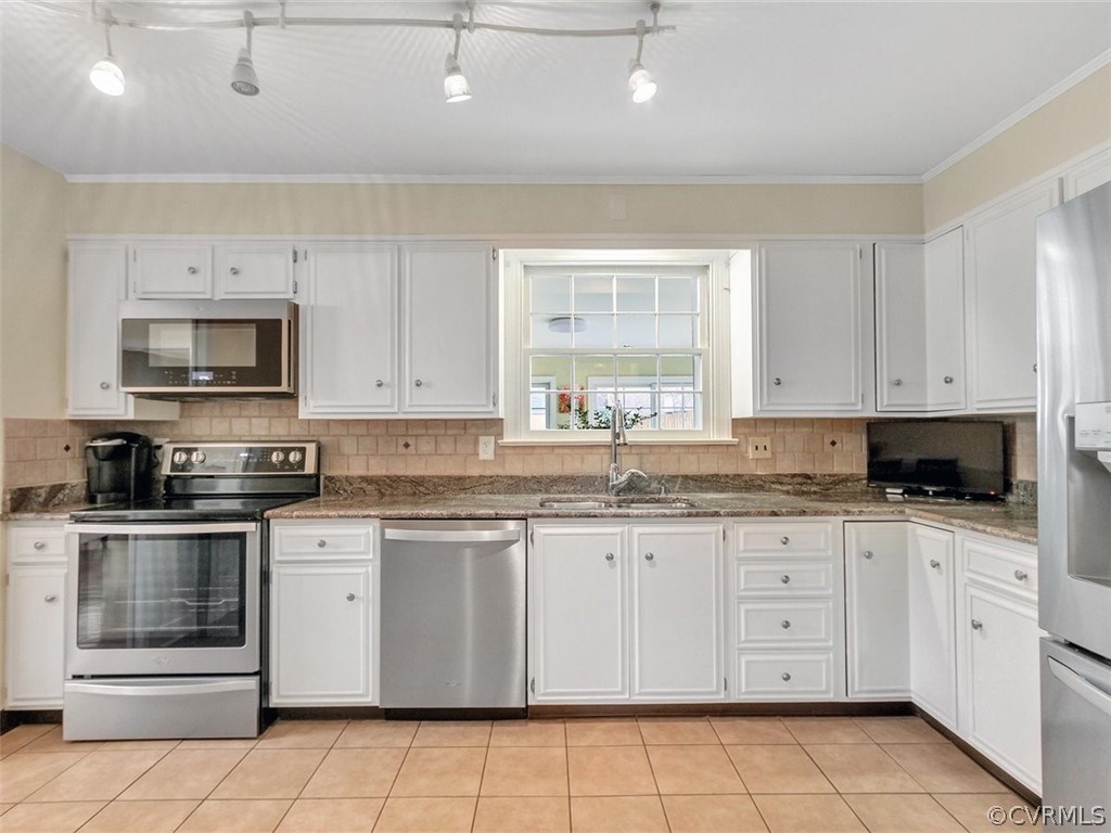 1614 Denham Road Henrico, VA 23229 - Photo 11 of 34 Gallery Image 11