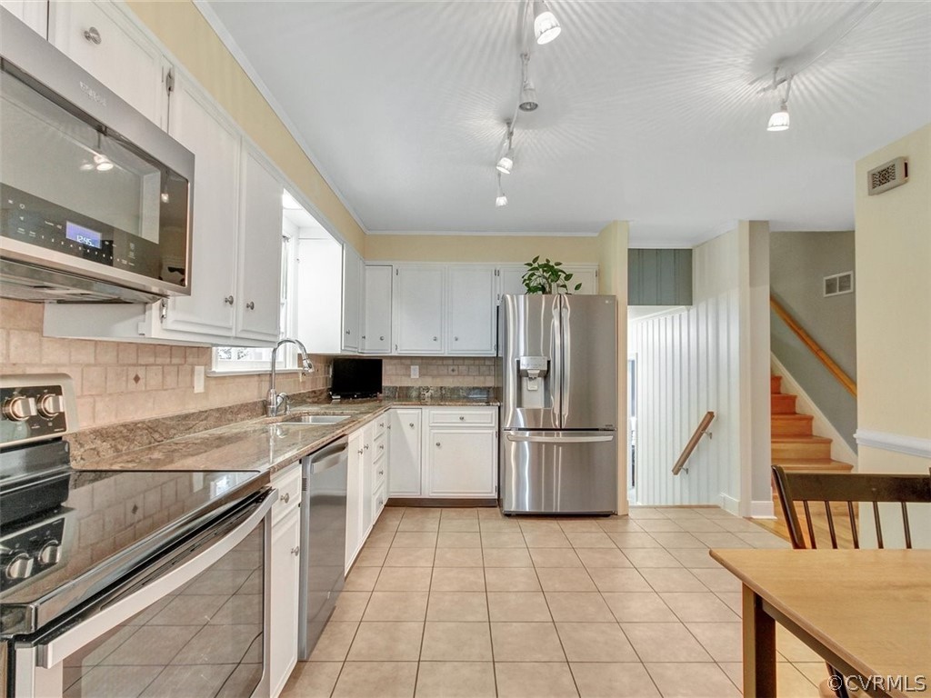 1614 Denham Road Henrico, VA 23229 - Photo 10 of 34 Gallery Image 10