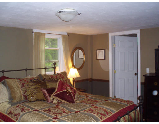 16 Old Flanders Road Westborough, MA 01581 - Photo 12 of 16 Gallery Image 12