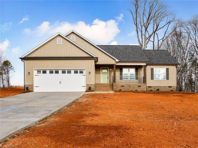 $349,900 | 191 Snapdragon Place, Lexington, NC 27295