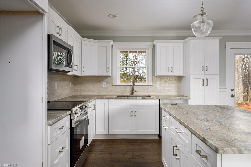 191 Snapdragon Place Lexington, NC 27295 - Photo 11 of 30