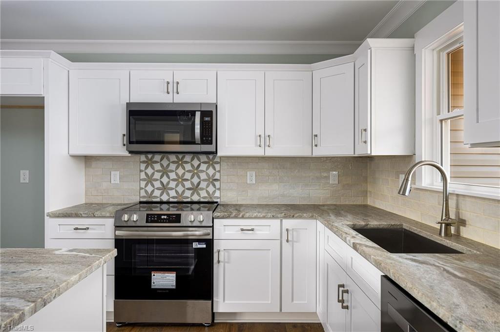 191 Snapdragon Place Lexington, NC 27295 - Photo 9 of 30