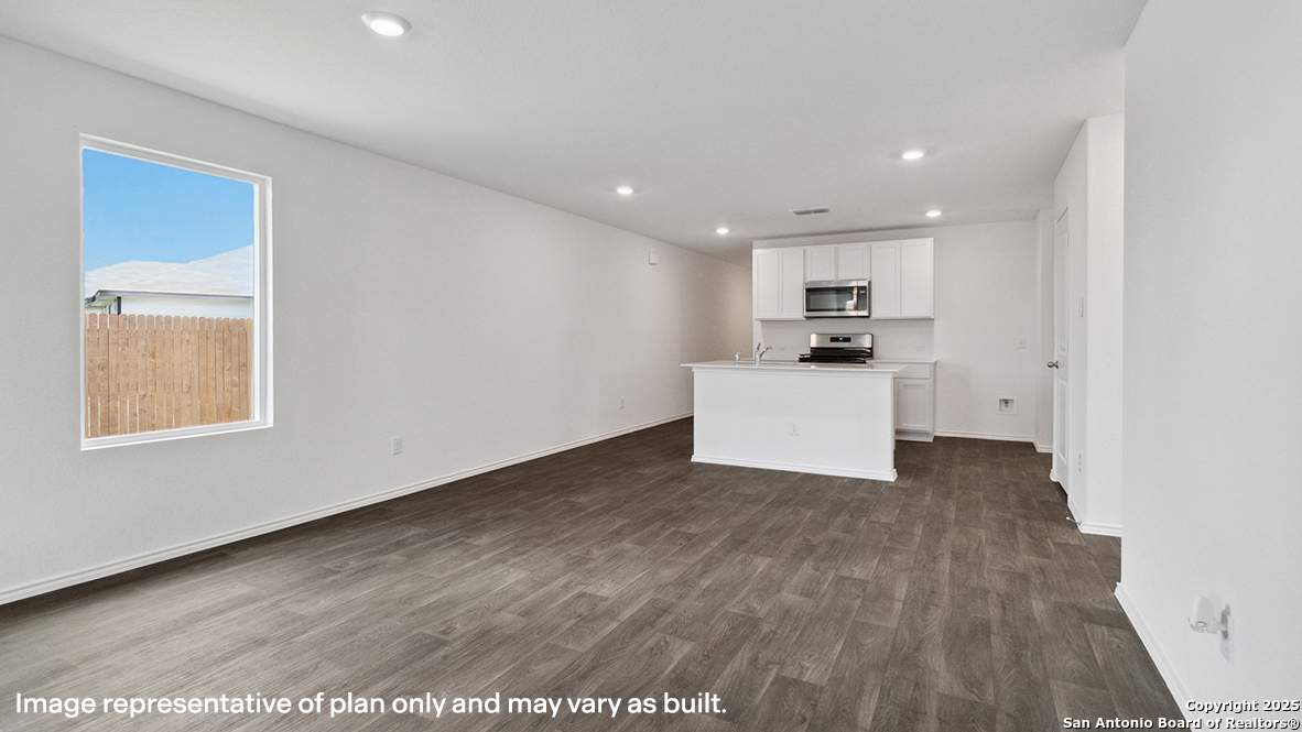 10019 De Allende Path San Antonio, TX 78221 - Photo 7 of 38