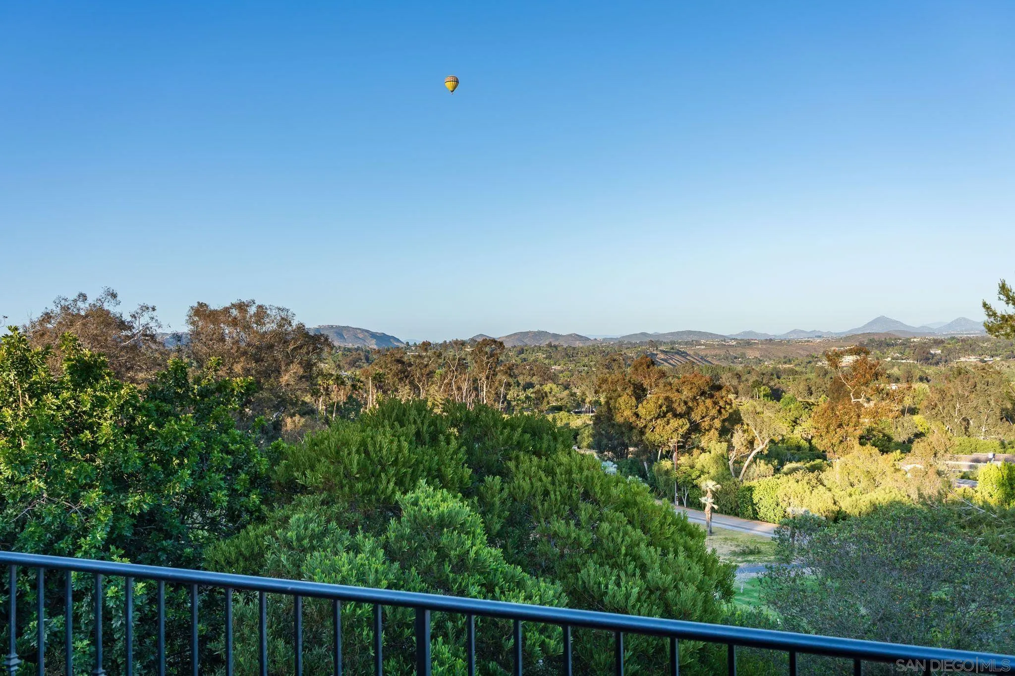 16186 Via Del Alba Rancho Santa Fe, CA 92067 - Photo 13 of 26