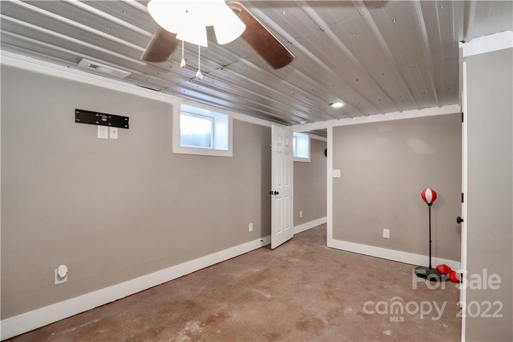 147 Stack Road Olin, NC 28660 - Photo 26 of 47 a view of livingroom with hardwood floor