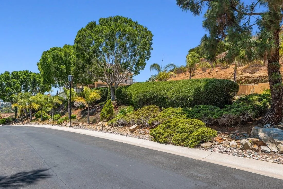 1778 Kings Road Vista, CA 92084 - Photo 46 of 49