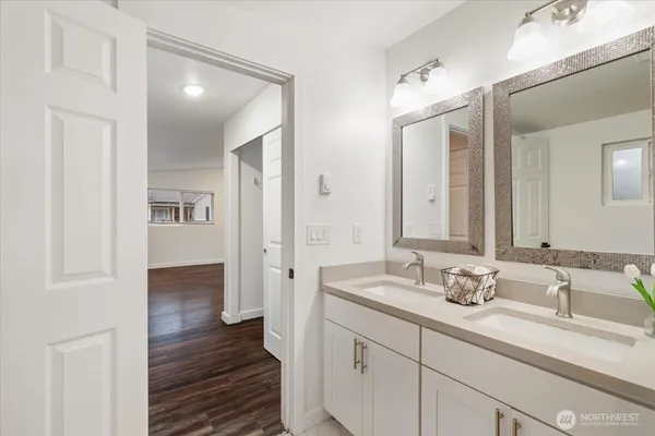 $489,990 | 517 Dundass Avenue, Buckley, WA 98321
