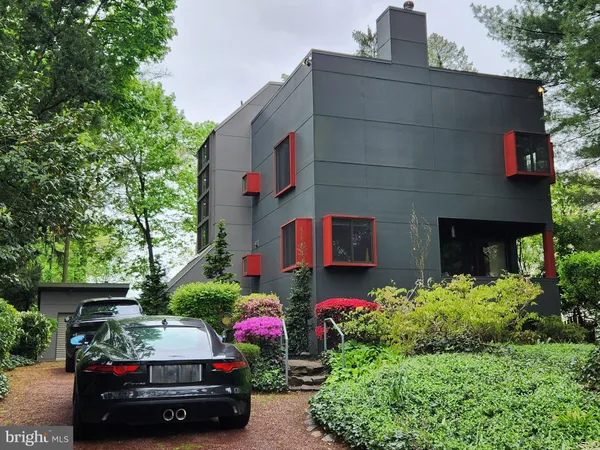 $1,050,000 | 609 Bryn Mawr Avenue, Haddonfield, NJ 08033