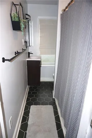 $165,000 | 1717 Hiland Avenue, Coraopolis, PA 15108